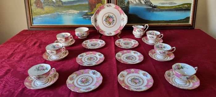 Rare And Vintage 21 Piece Royal Albert Lady Carlyle Bone China Tea Set For 6 Person Setting Made In England
