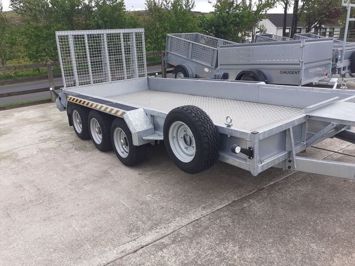 Tri axle nugent plant dropside livestock