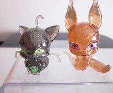 Miraculous Ladybug Kwami Surprise Glitter FiguresX2