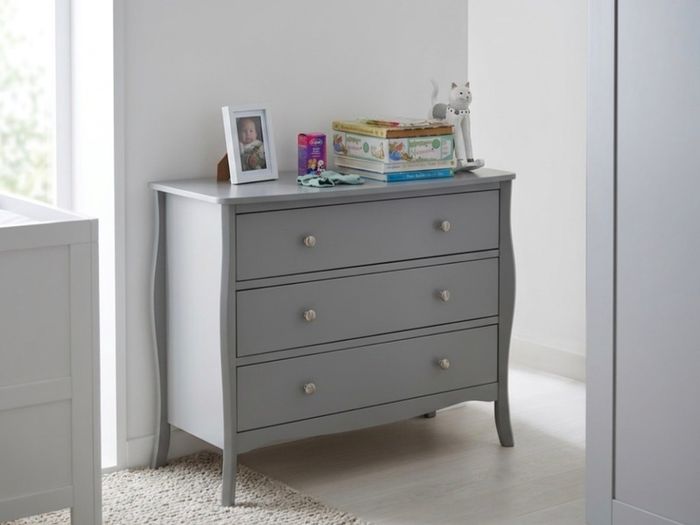 Grey Chest of Drawers