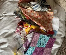 Scrap fabric bundoe