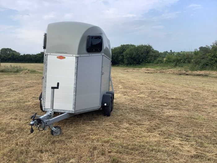 Bockmann champion esprit horse box