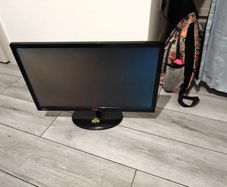 LG smart Tv (broken display)