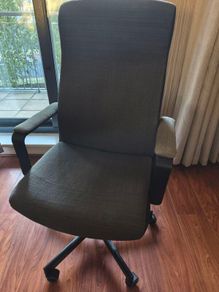 Swivel Chair