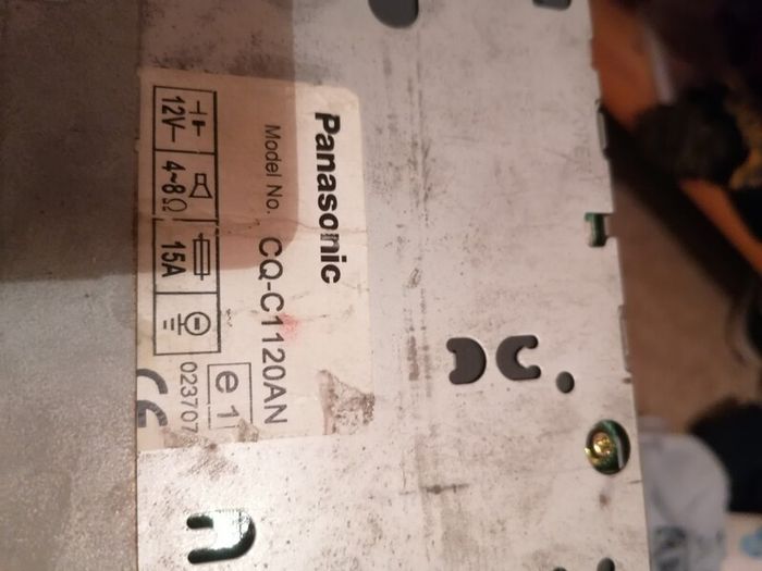 Panasonic face off car radio