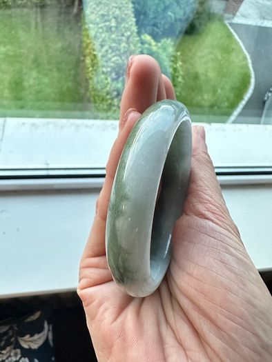 Natural A grade jade bangle(jadeite)