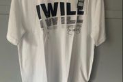 BNWT Under Armour Top - L