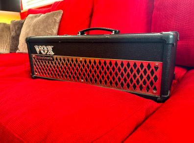 Vox Ad100vth