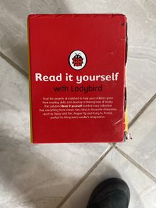 Read it Yourself bundle of 30 ladybird books level 1-4