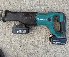 makita saber saw
