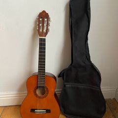 1/4 guitar