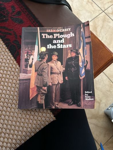 Sean O'casey  The Plough & The Stars Edited By Sean Moffatt   Paperback
