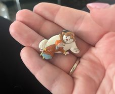 The snowman film novelty pin badge