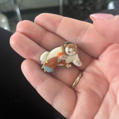 The snowman film novelty pin badge