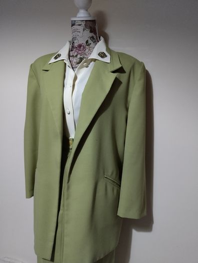 Jacques Vert Designer 3 Piece Outfit, part wool Jacket, Skirt and Blouse set