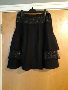 Monaco Black Mix Skirt. S.14. Beautiful  Skirt. New- No  Tag.
