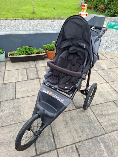 Outnabout V4 Nipper Sport, running jogging off road buggy