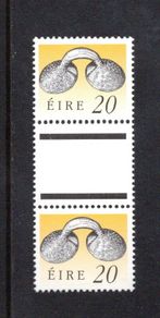 1990-91 Ireland 20p Gold Dess Fastner Definitive Stamp Treasures Series of Ireland Gutter Pair Mint Never Hinged (MNH)
