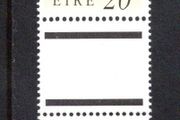 1990-91 Ireland 20p Gold Dess Fastner Definitive Stamp Treasures Series of Ireland Gutter Pair Mint Never Hinged (MNH)