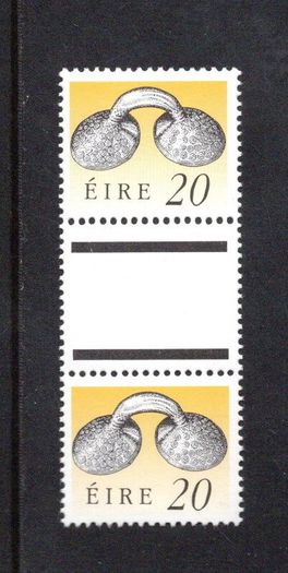 1990-91 Ireland 20p Gold Dess Fastner Definitive Stamp Treasures Series of Ireland Gutter Pair Mint Never Hinged (MNH)