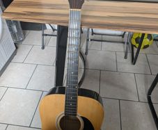 Lovly richwood acoustic guitar