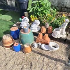 Selection of glazed & terracotta pots