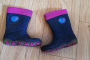 Girls wellies