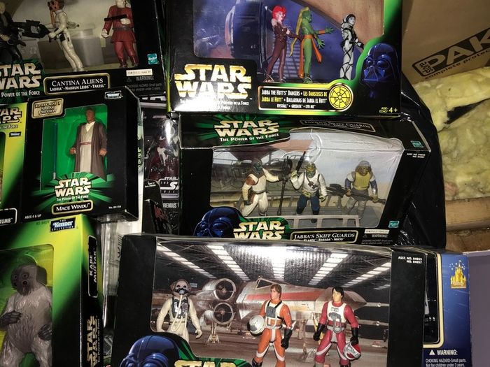 Star Wars Figures for sale. MINT IN BOX Hasbro Power of The Force Vintage (1998+)