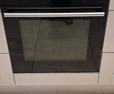 Hotpoint BLK Pyro Clean Single Electric Oven