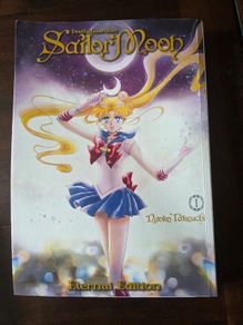 Selection of 3 manga books