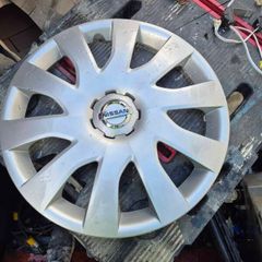 nissan nv300 hubcaps.  nissan primastar
