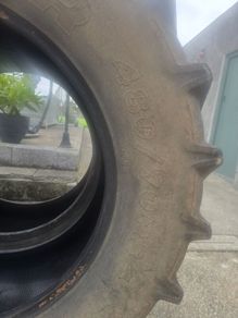 Two rear 480/70R34 tyres