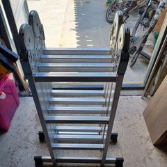 foldable ladder