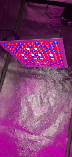 Grow Tent (Used) 60x60x180cm + 75 Watts Full Spectrum LED Grow Light + Fan (Usb-C)