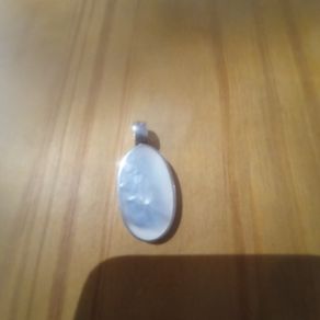 Silver mother of pearl pendant