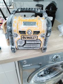 Dewalt radio