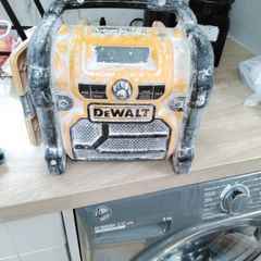 Dewalt radio