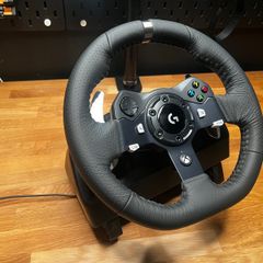 Logitech G920 - Gaming steering wheel and pedals - brand new