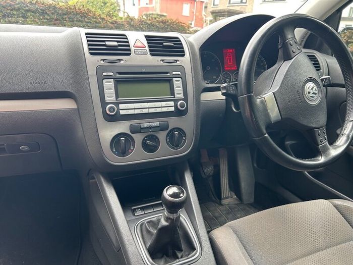 Volkswagen Golf 1.9 D 2009