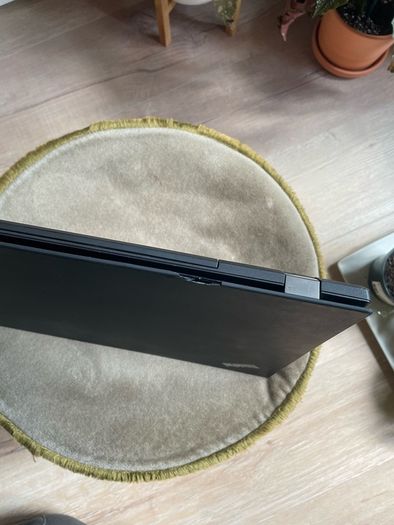 Lenovo T580 8th gen