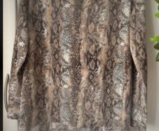 top savida animal print long tunic style top size 12