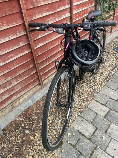 Ladies bike (never used!)