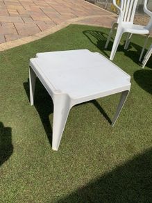 Garden table