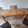 solid wood extendable dining table Image 9
