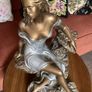 Figurine of lady Image 3