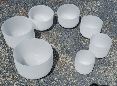 Singing bowls
