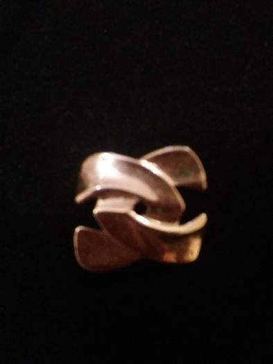 brooch