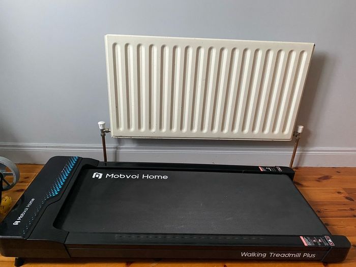 Walking treadmill