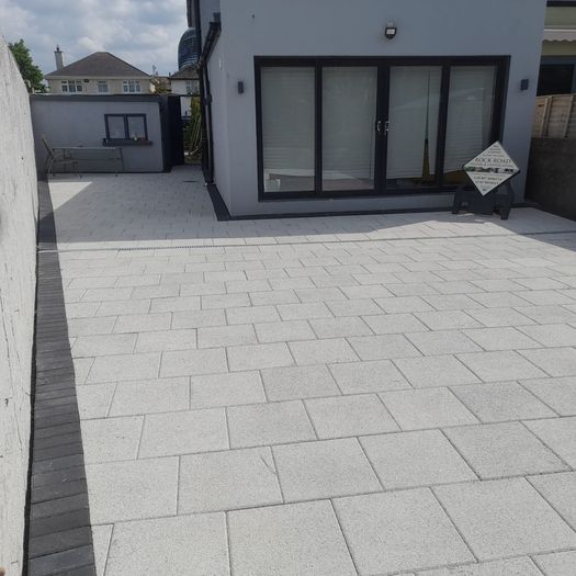 We specialise in porcelain tiles