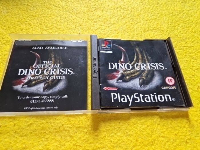 Dino crisis PlayStation1 ps1 PlayStation2 ps2 games Original